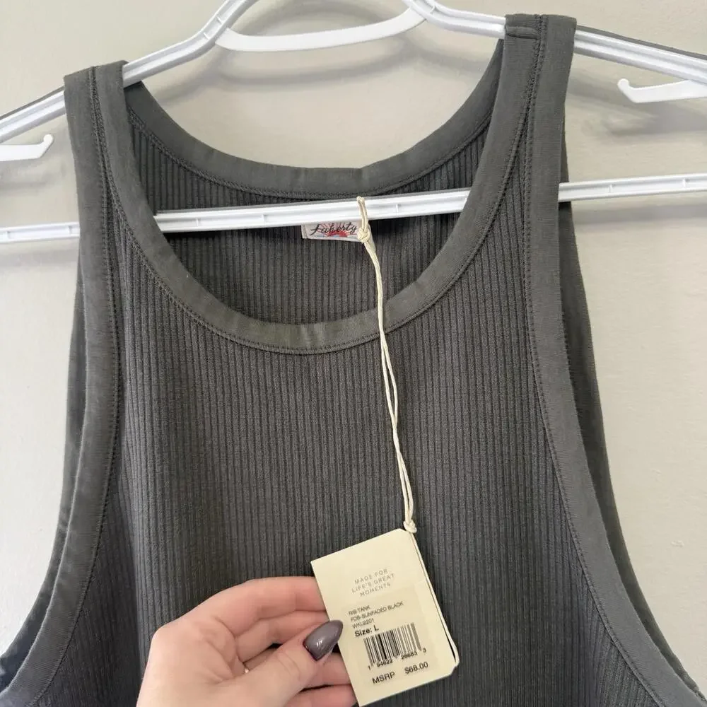 Faherty Featherweight Freestyle Tank in Washed Black Sz L NWT $68 Casual Basic - Picture 4 of 4
